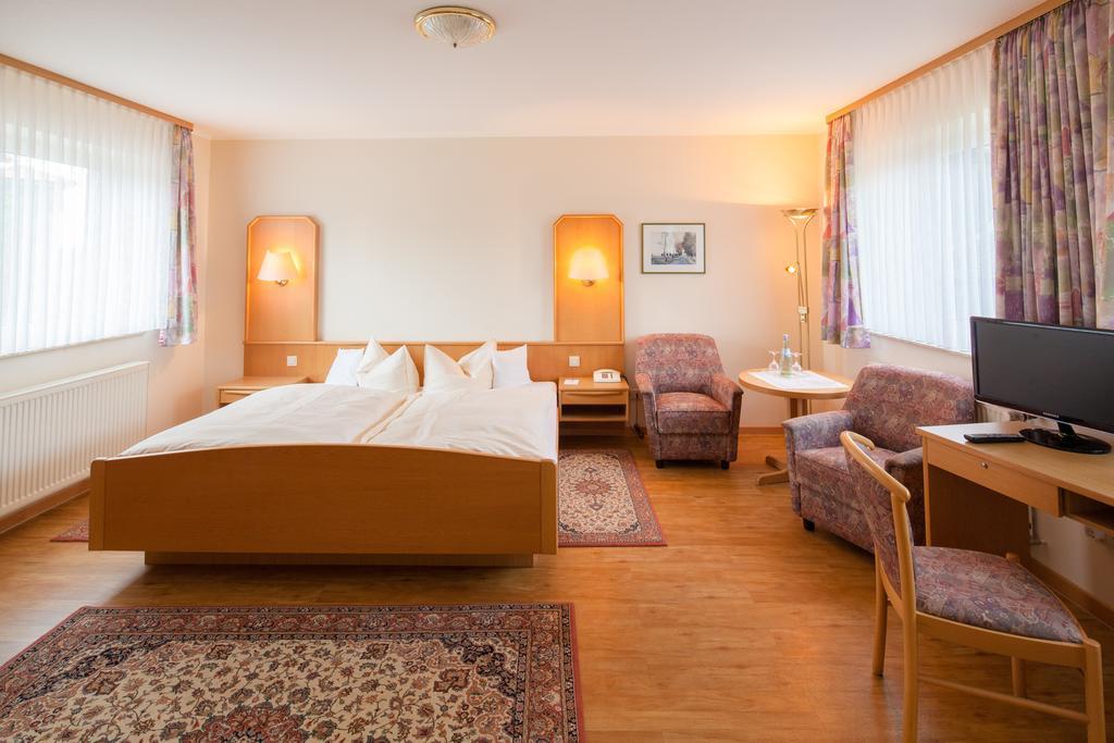 Hotel Im Wiesengrund Hermannsburg Zimmer foto